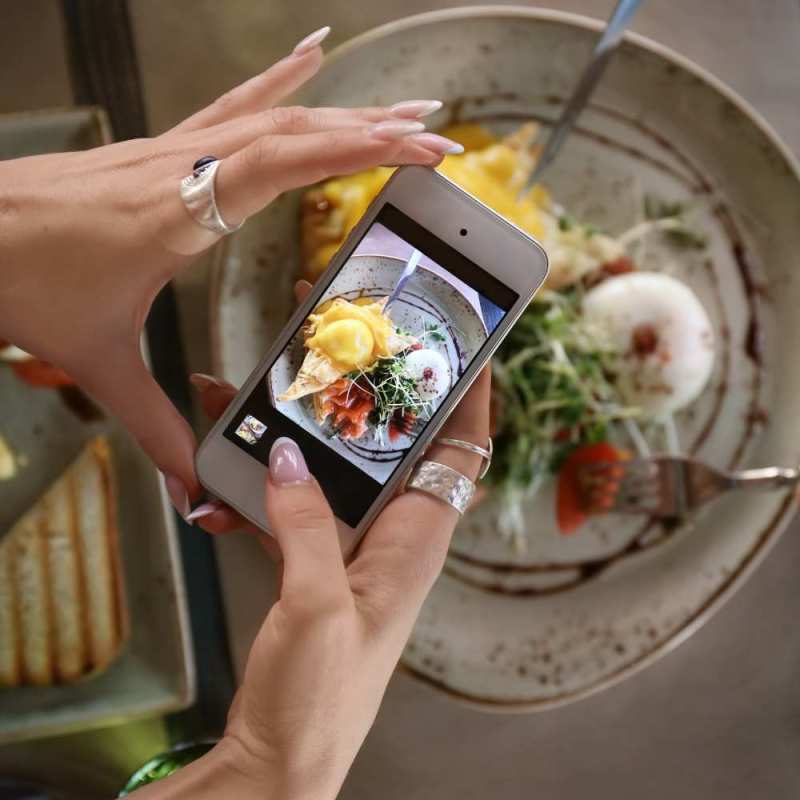 produce your own images and tell a story